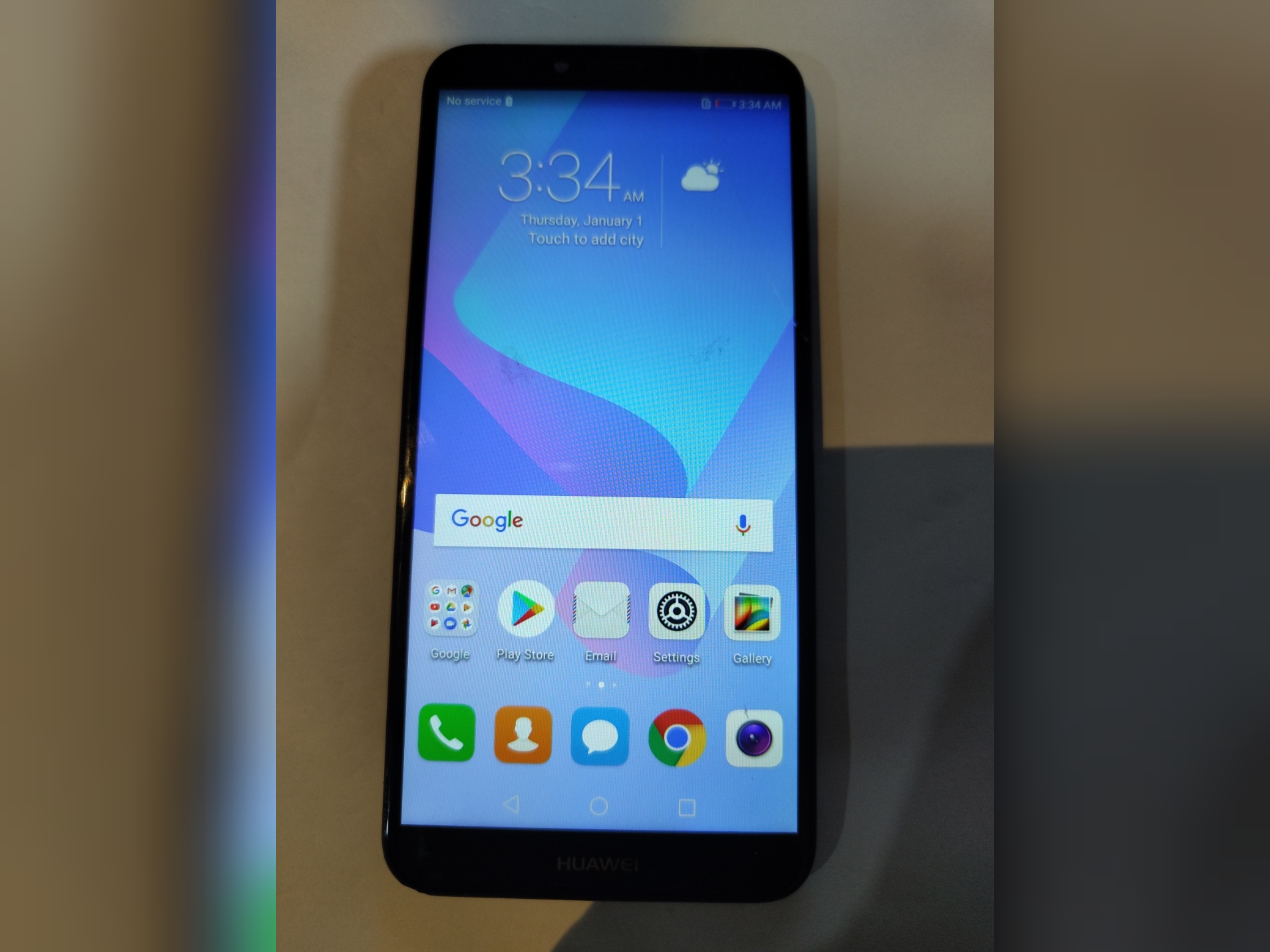 تاچ و ال سی دی هوآوی Y6 2018/HUAWEI Y6 PRIME 2018/HONOR 7A مشکی با فریم و باطری روکاری مطابق عکس گلس فنی ترک ریز دارد