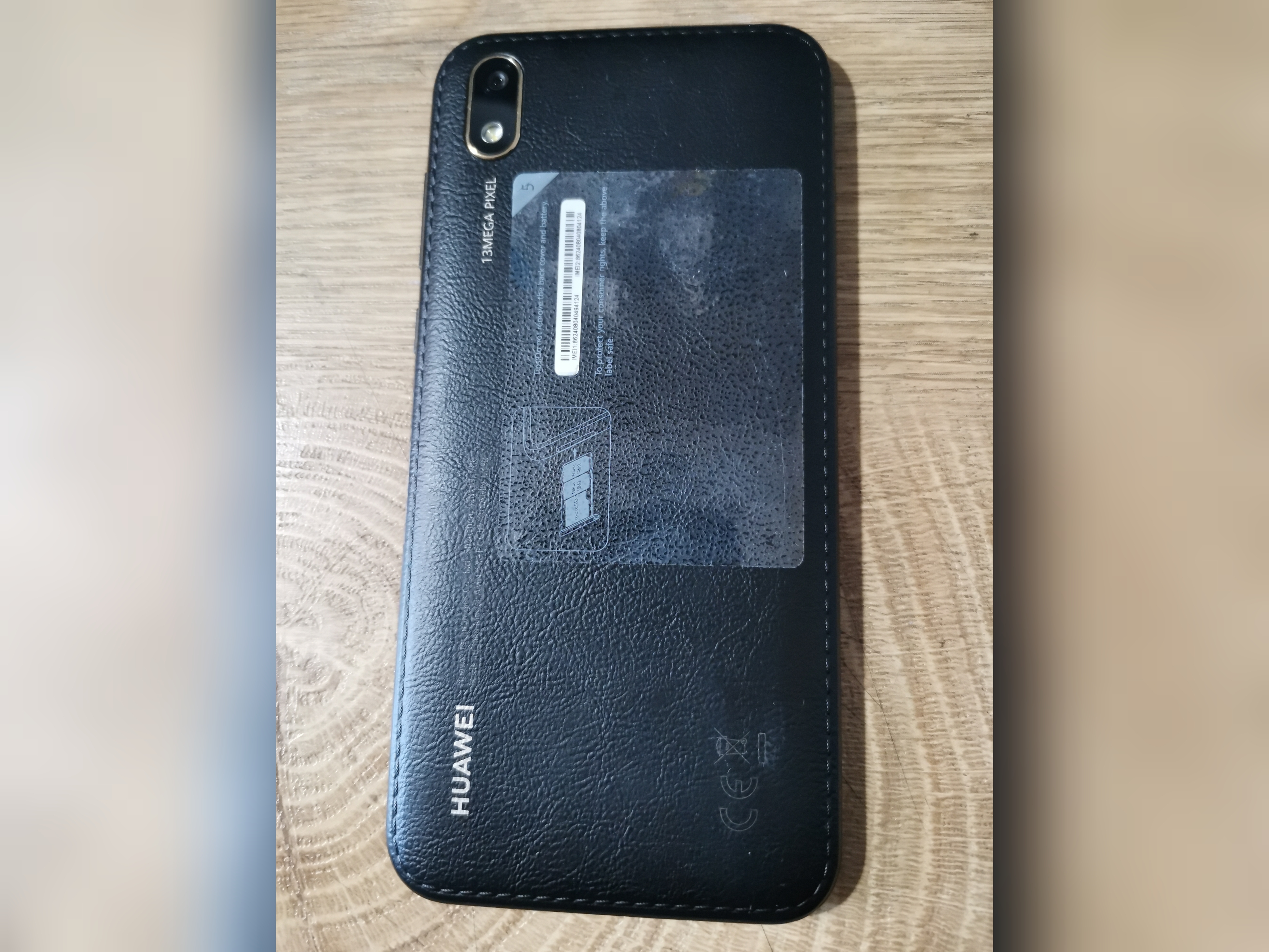 گوشی هواوی مدل HUAWEI Y5 2019 رام 2 حافظه 32 اندورید 9 در حد نو با کارتن و کد مالکیت