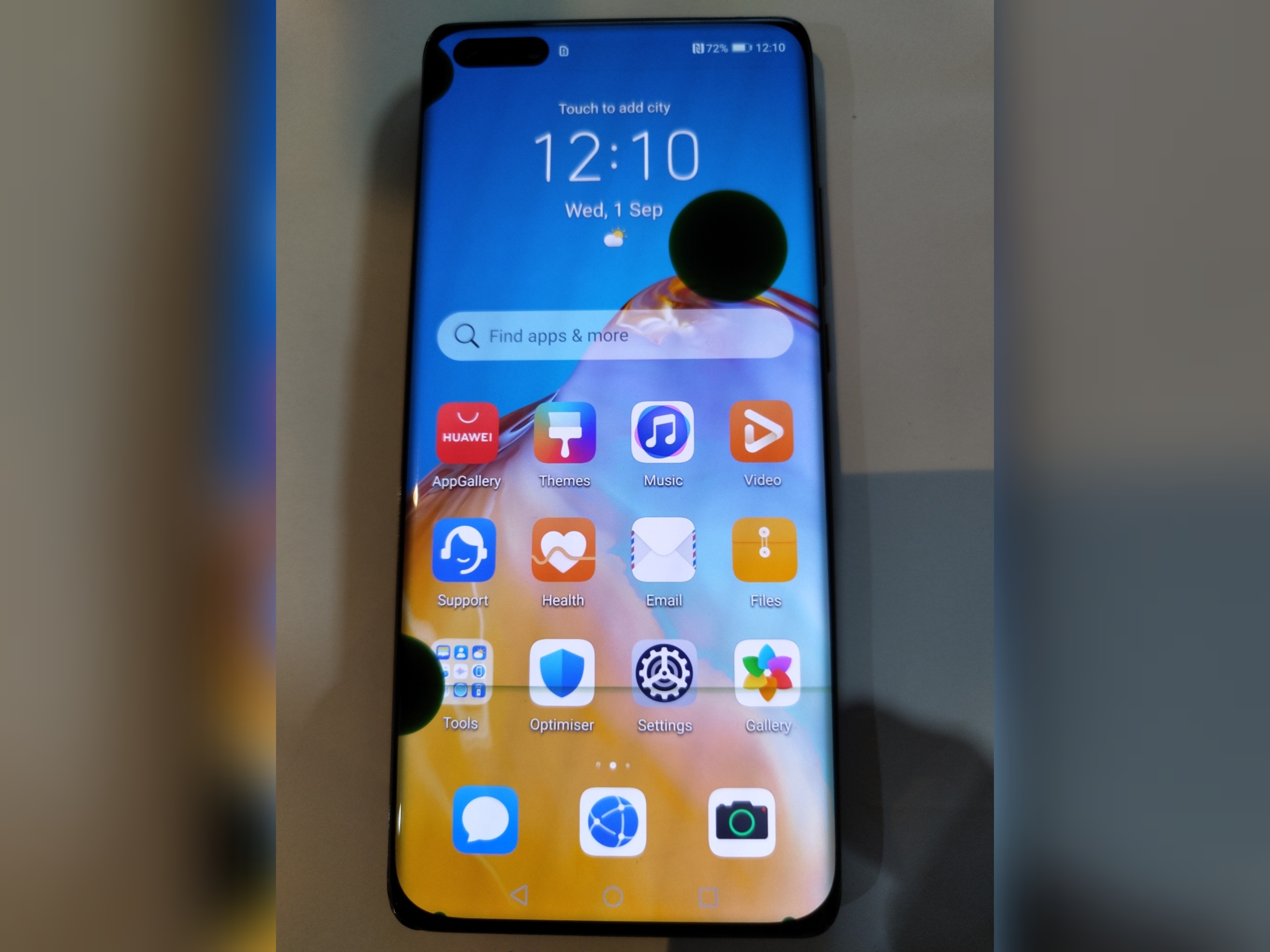 ال سی دی  هواوی مدل HUAWEI P40 PRO اصلی روکاری با فریم مطابق عکس ال سی دی مورد ظاهری دارد تاچ ال سی دی در همه جای ال سی دی سالم کار میکند مناسب استفاده