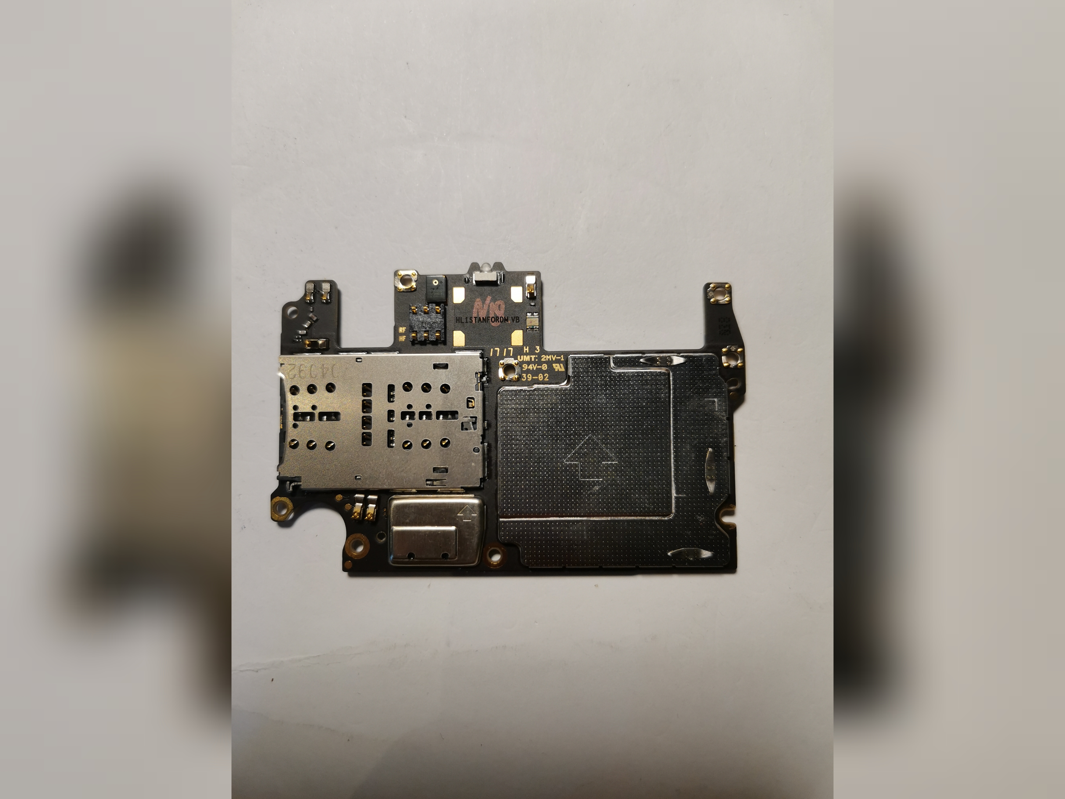برد گوشی هانر HONOR 9   اکبند - نیاز به سریال- حافظه 64 رام 4