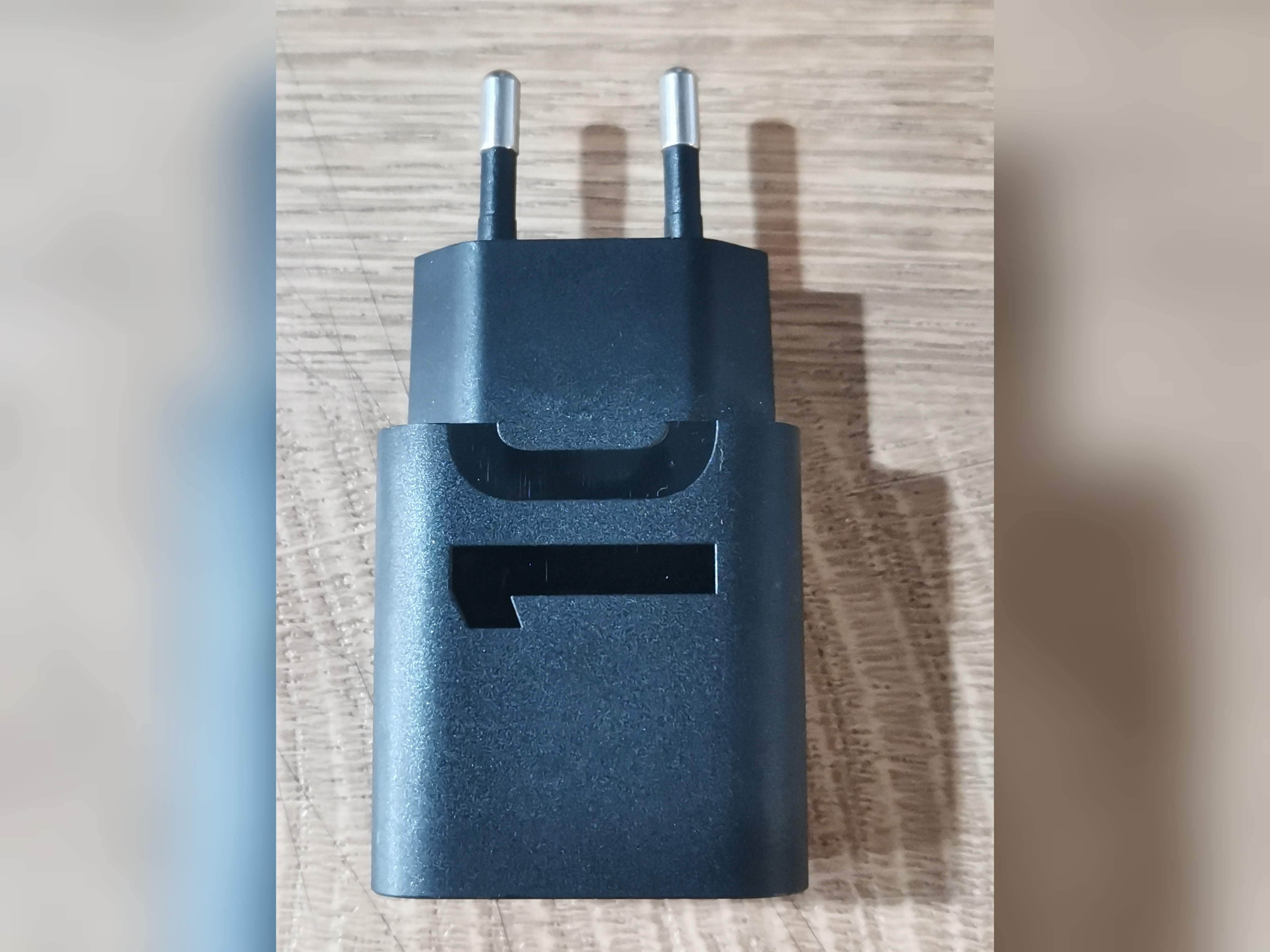 شارژر دیواری ۱۰ وات موتورولا | Motorola TurboPower 10W اصلی شرکتی تو جعبه ای