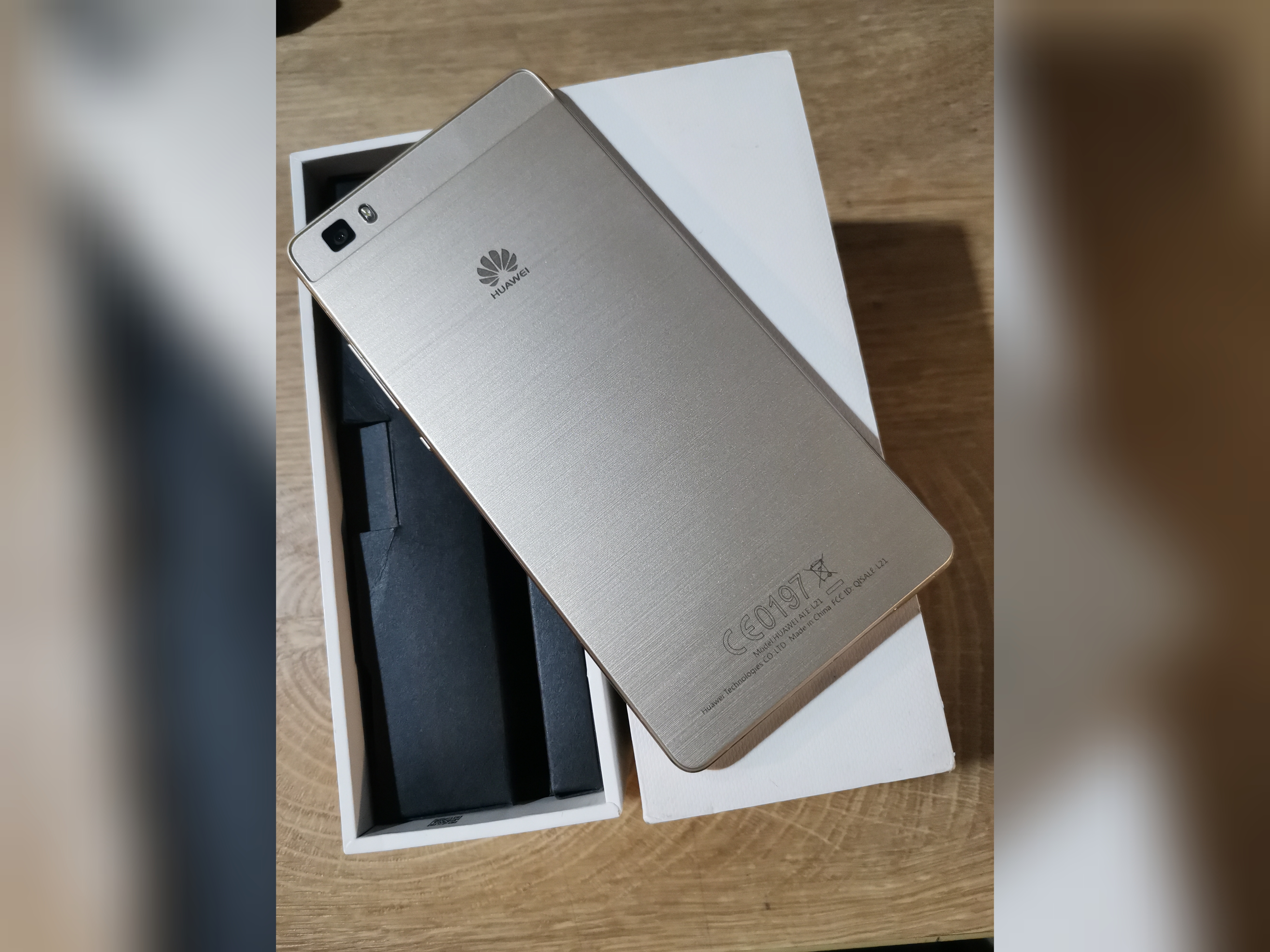 گوشی هواوی مدل HUAWEI P8 LITE با رام 2 حافظه 16  ریجستر با کد مالکیت با کارتن کامل در حد نو