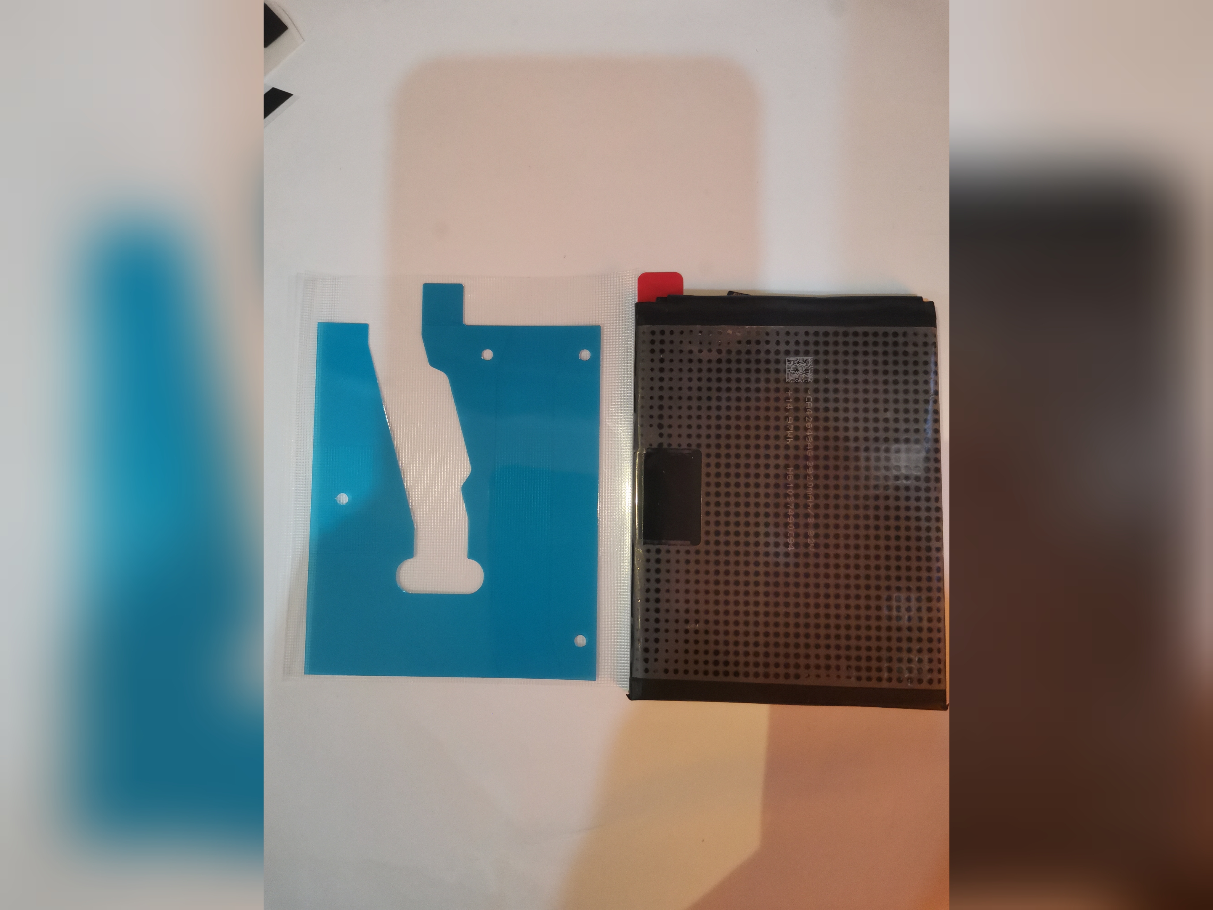 چسب پشت باطری به بدنه اصلی شرکتی انواع باطری هواوی و سامسونگ و شیاومی کد 205