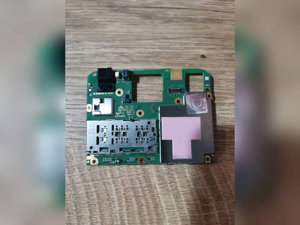 برد هواوی مدل HUAWEI Y5 LITE/Y5 2018/Y5 PRIME 2018 اکبند با امکان ثبت تعمیری توسط مالک